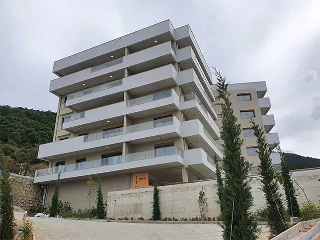 Cloud Forest Houses 10